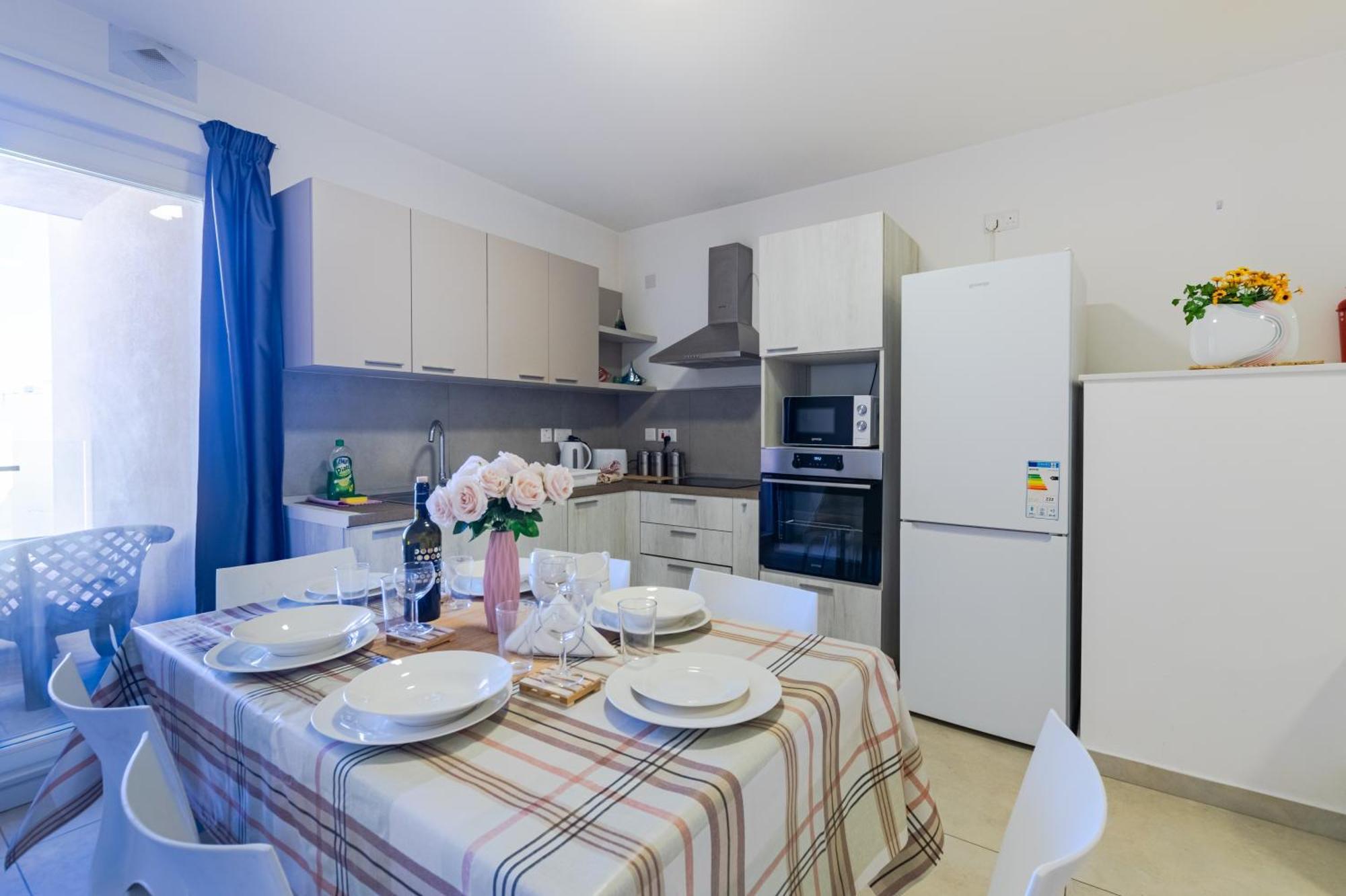 Spacious Brand New Apartment Hc Balcony 3 Bdr 2 Bth Bugibba San Pawl il-Baħar Zewnętrze zdjęcie