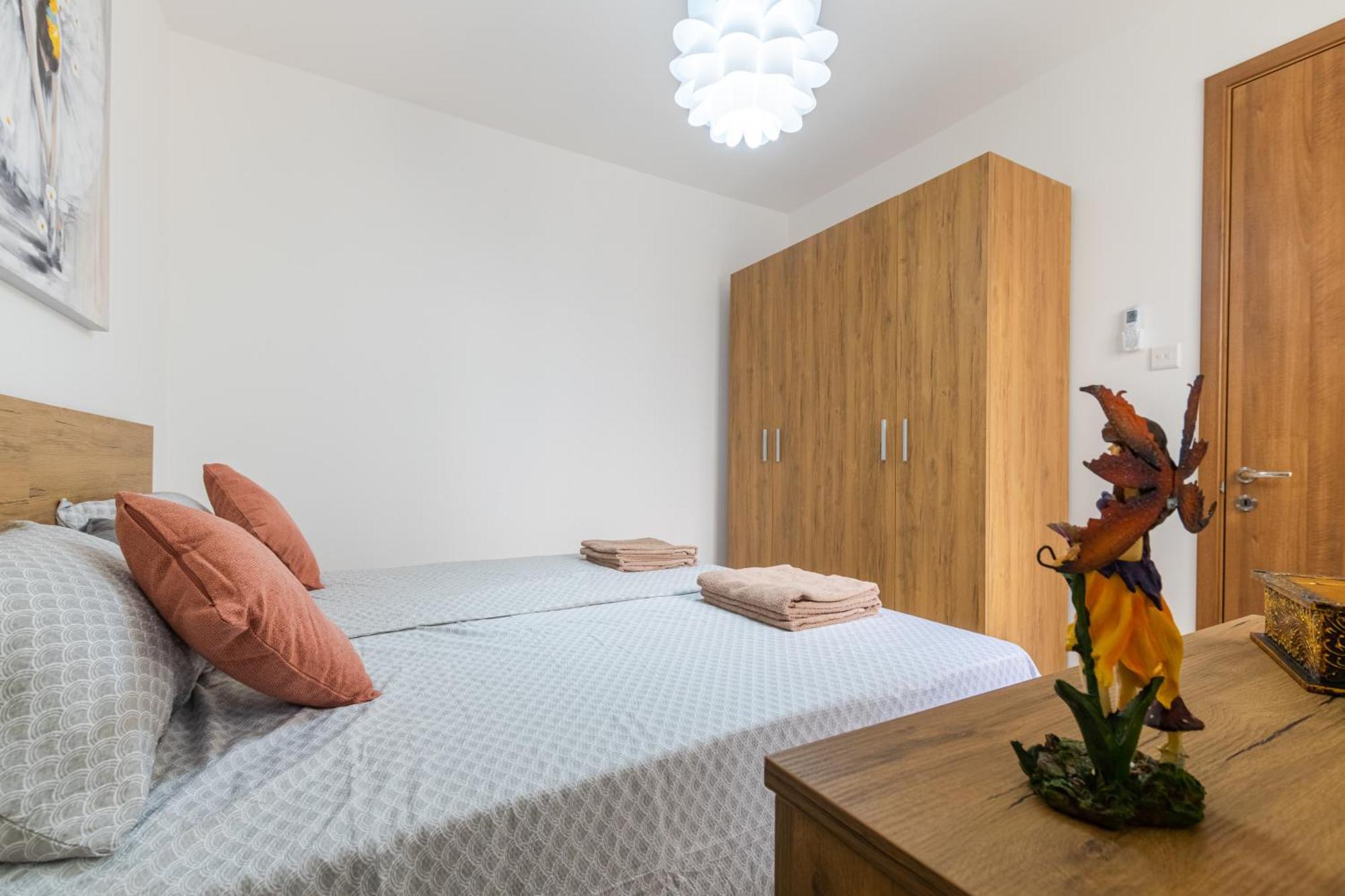 Spacious Brand New Apartment Hc Balcony 3 Bdr 2 Bth Bugibba San Pawl il-Baħar Zewnętrze zdjęcie